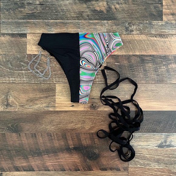 The Lyte Couture Lucid Dreams 2 Piece Rave Festival Set - Picture 8 of 10